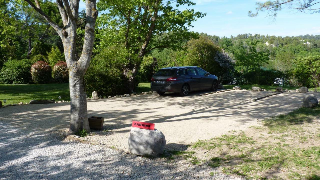 Le Mas De La Diligence Mirabeau  Bagian luar foto